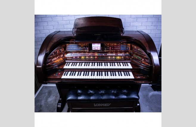 Lowrey Stardust Organ, Used - All Inclusive Top Grade Package (SN:SU-530604D645085) - Image 1